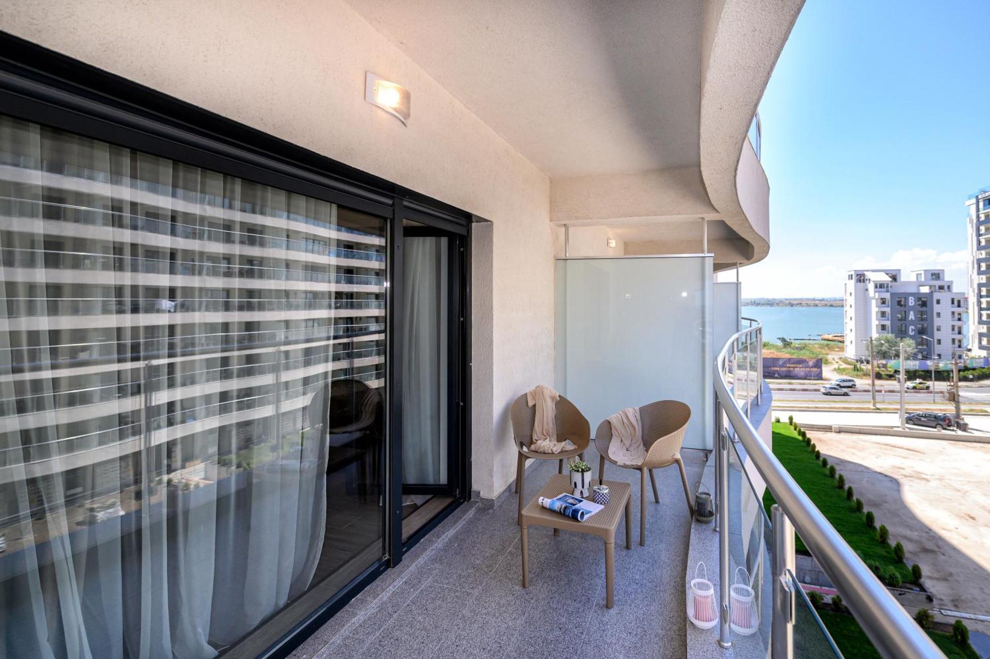 Black Pearl Loft Mamaia Dış mekan fotoğraf