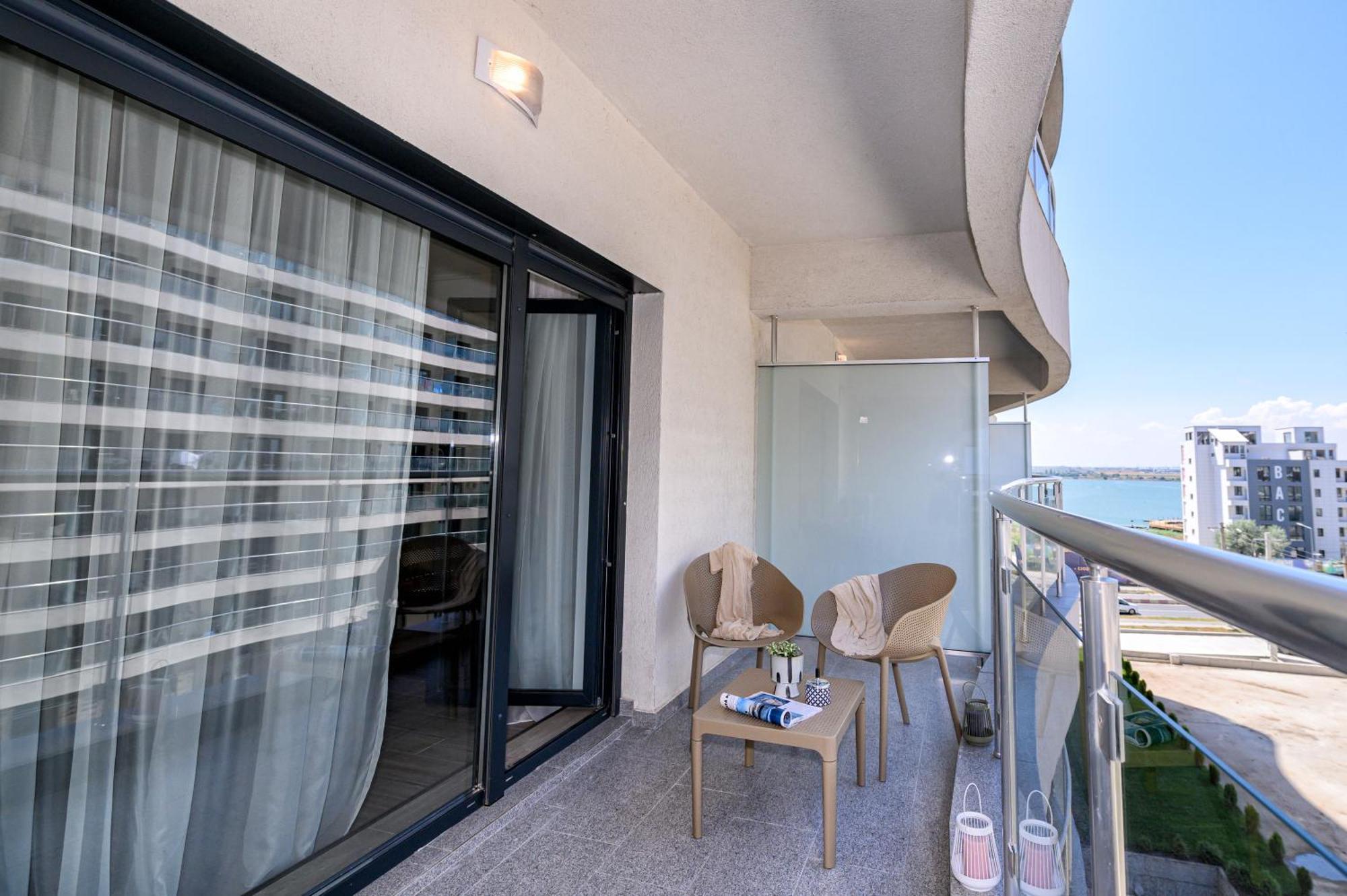 Black Pearl Loft Mamaia Dış mekan fotoğraf